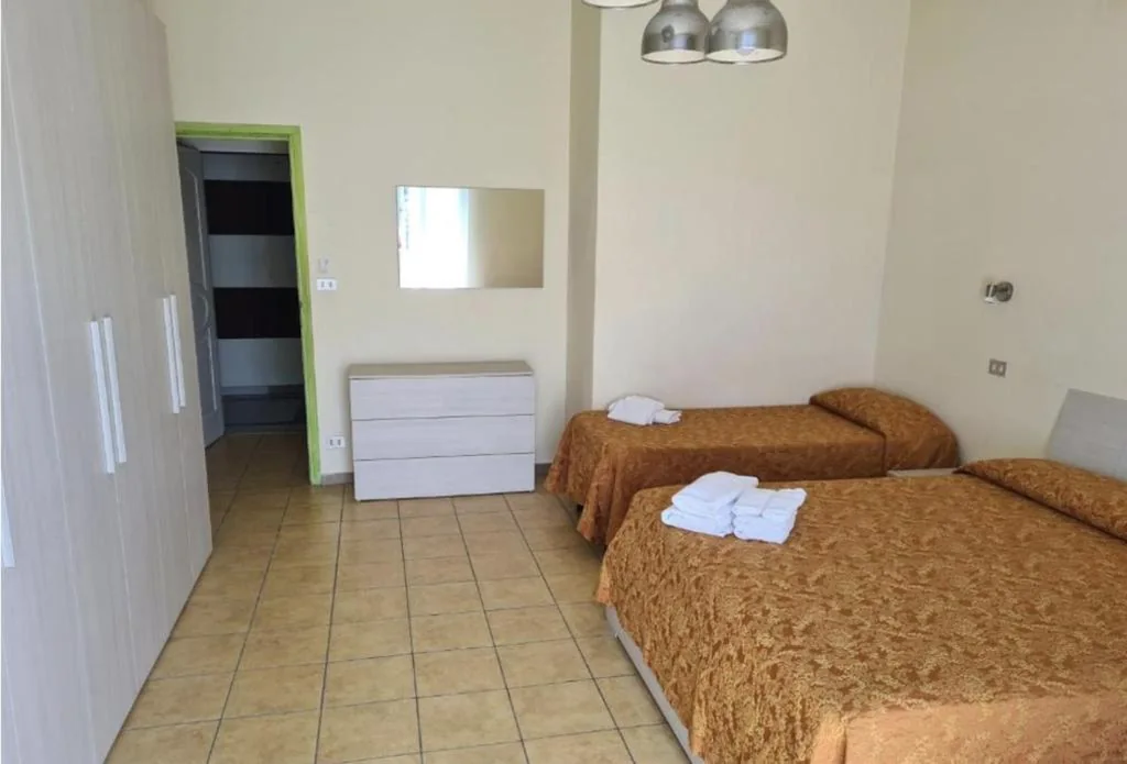 Camera Tripla Comfort — NEW PARK HOTEL