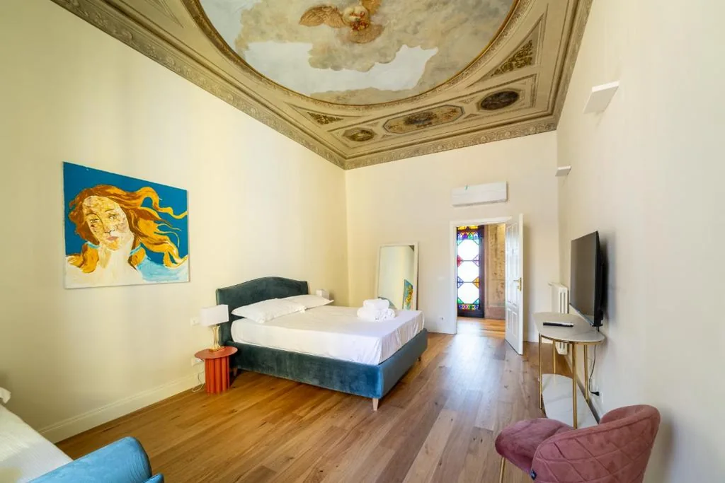 Comfort Triple Room — Residenza d’Epoca Palazzo Salviati Quaratesi