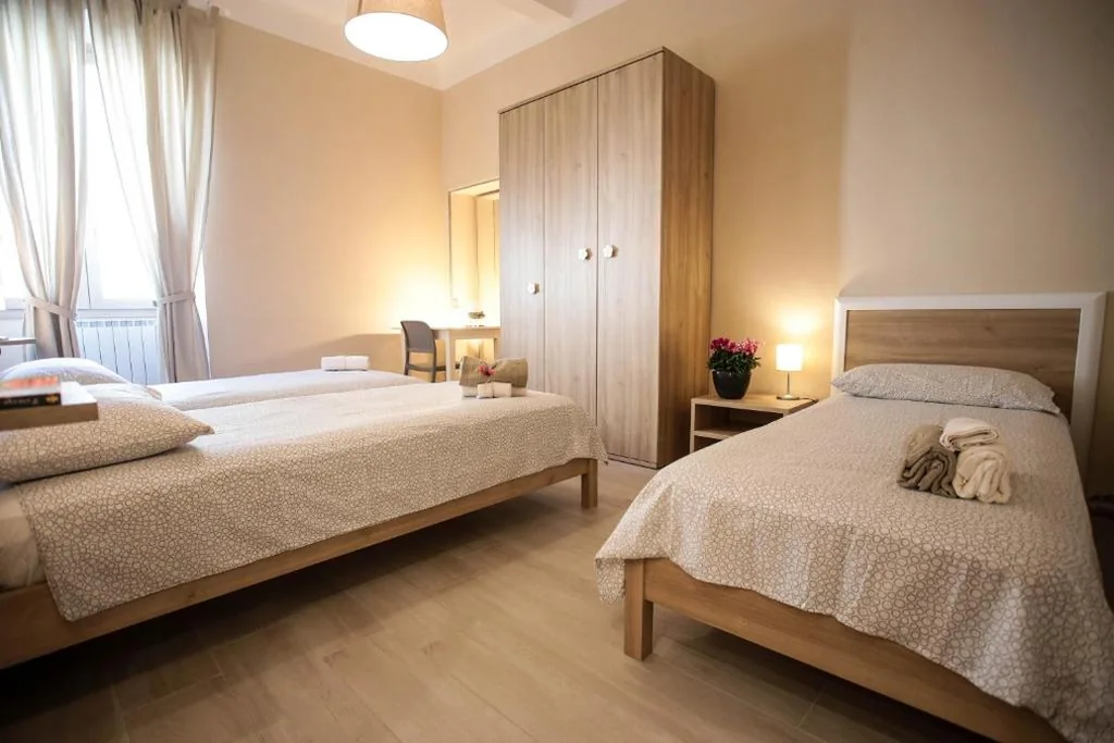 Triple Room with Shared Bathroom — Ervin House