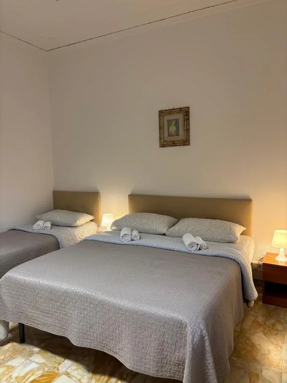 Triple Room with Shared Bathroom — My Way