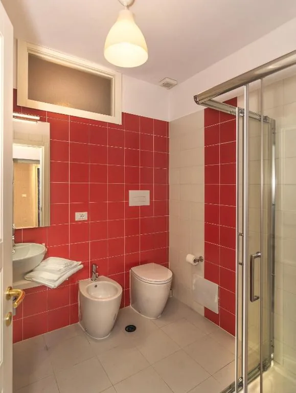 Triple Room with Private Bathroom — Affittacamere del Centro