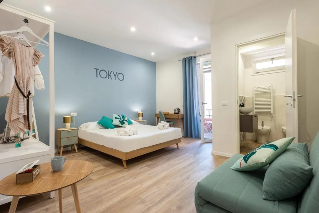 Camera Tripla con Bagno Privato — B&B Interno12