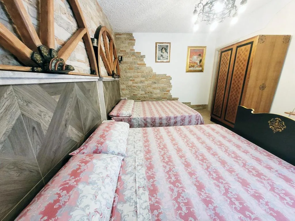 Camera Tripla con Bagno Privato — Bellavista Versilia