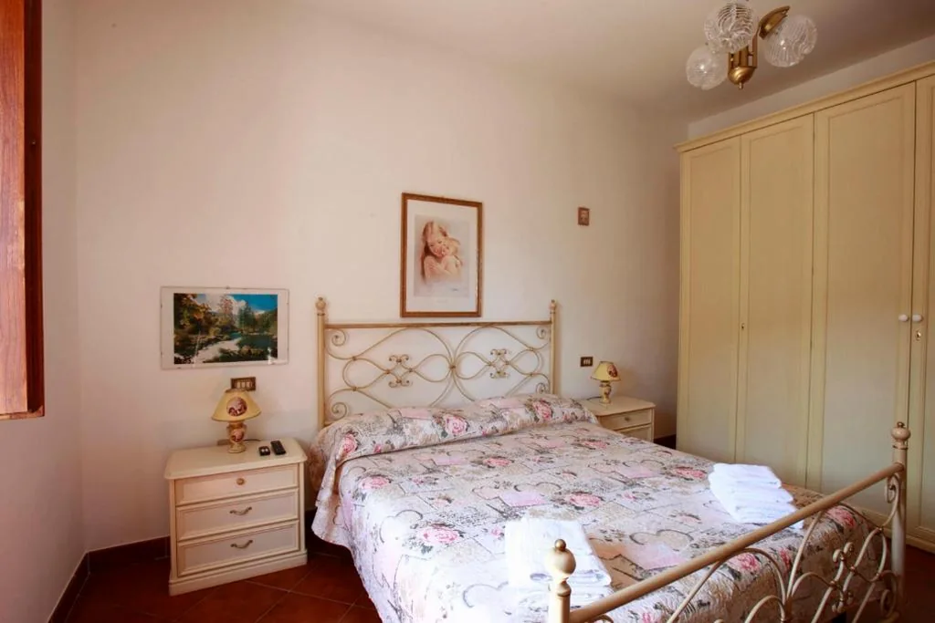 Camera Tripla con Bagno Privato — Casa Il Ceppo