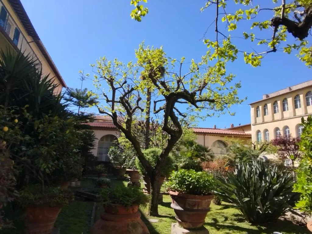 Triple Room with Private Bathroom — Casa per ferie religiosa Figlie di Nazareth
