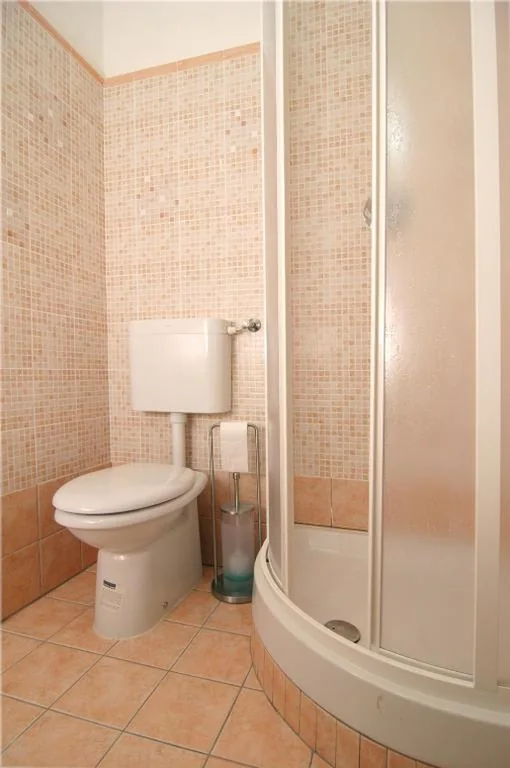 Triple Room with Private Bathroom — Hotel Dali