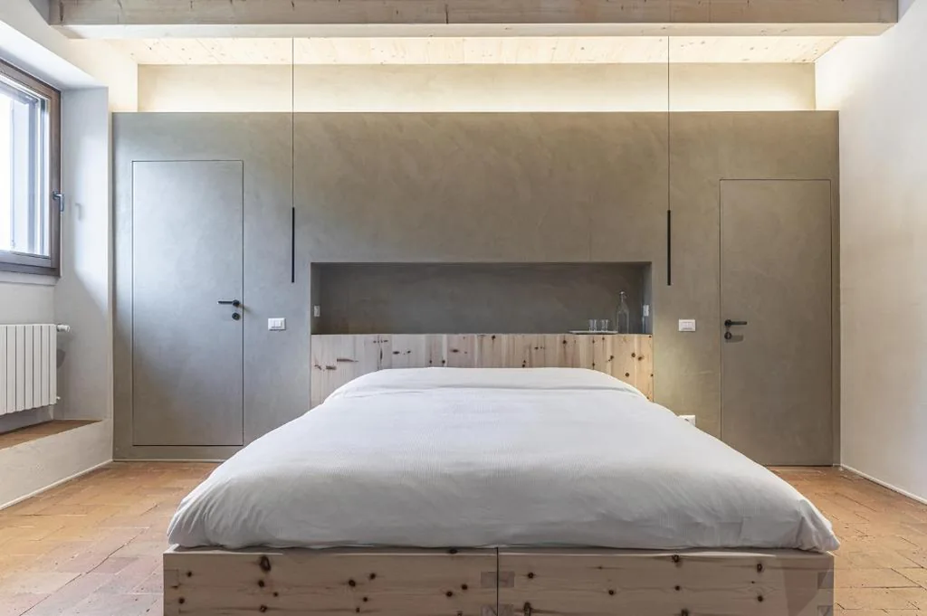 Triple Room with Private Bathroom — La Casa Rosa bnb