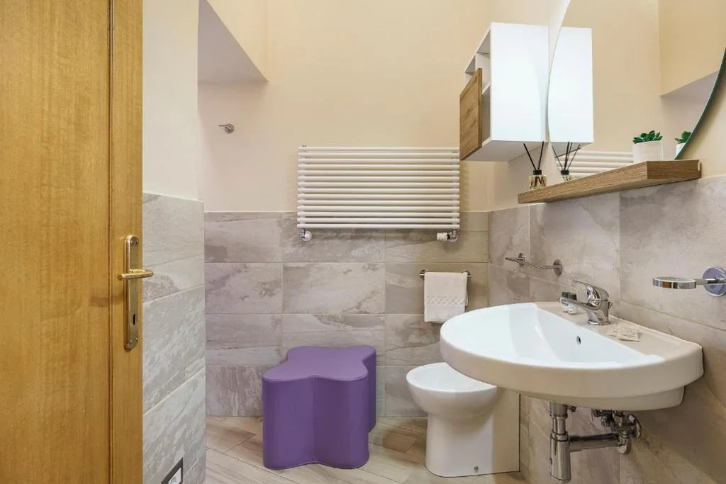 Triple Room with Private Bathroom — Repubblica Suites By San Firenze Collection