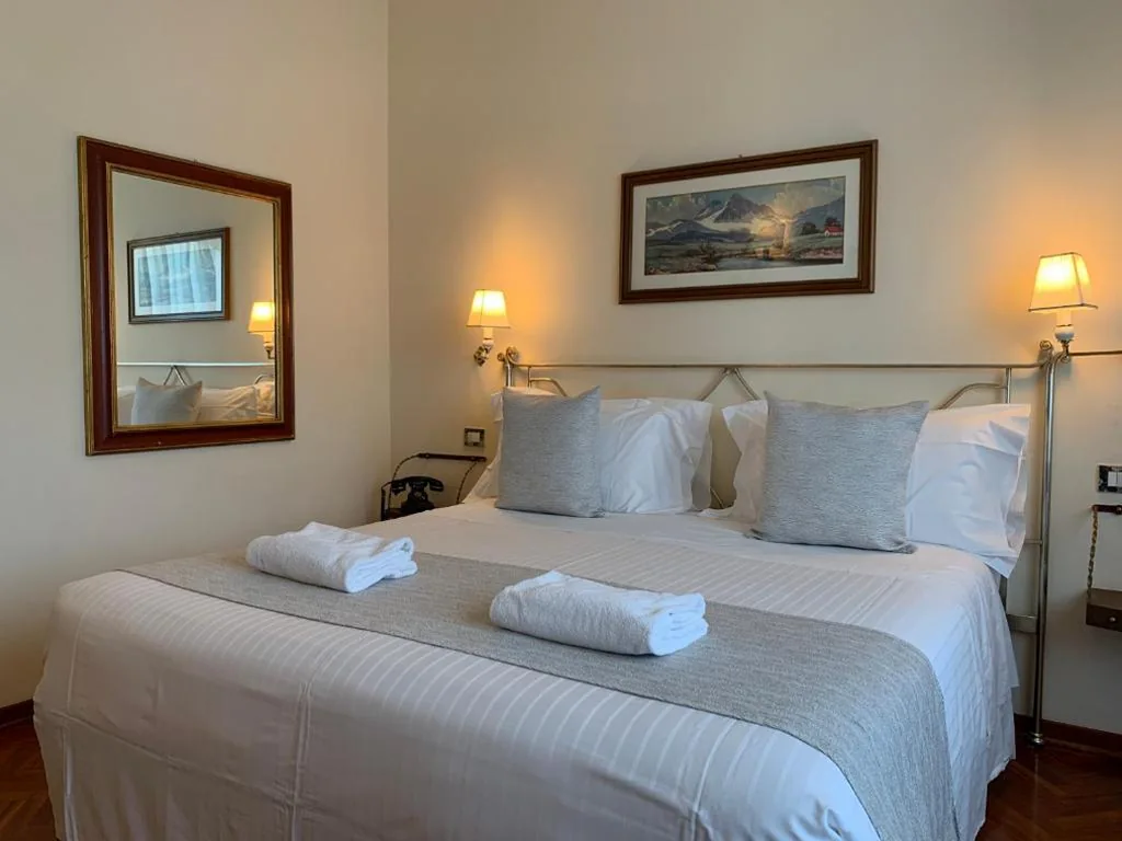 Triple Room with Balcony — Hotel David