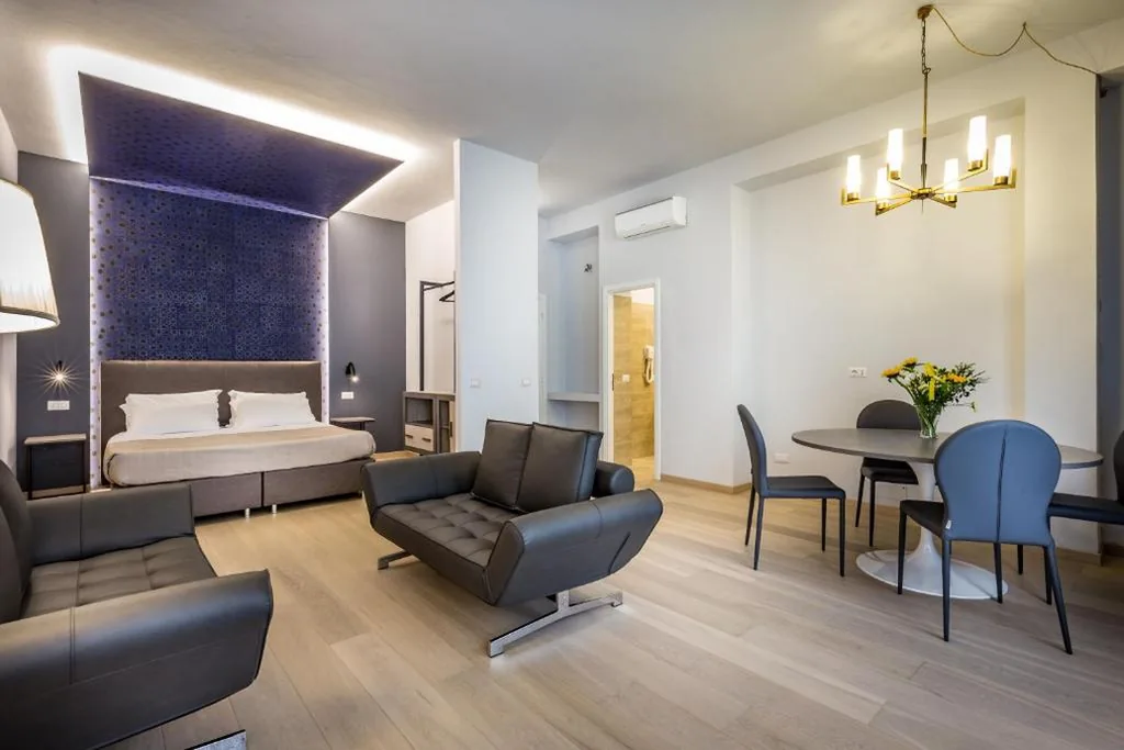 Deluxe Triple Room — Blu Notte Guest House