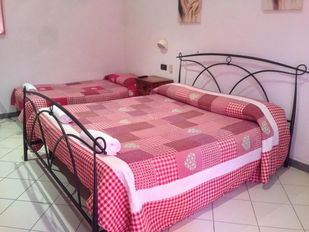 Camera Tripla Economy — Hotel Paolina