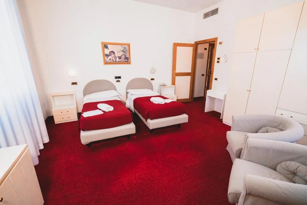 Camera Tripla — Grand Hotel Milano