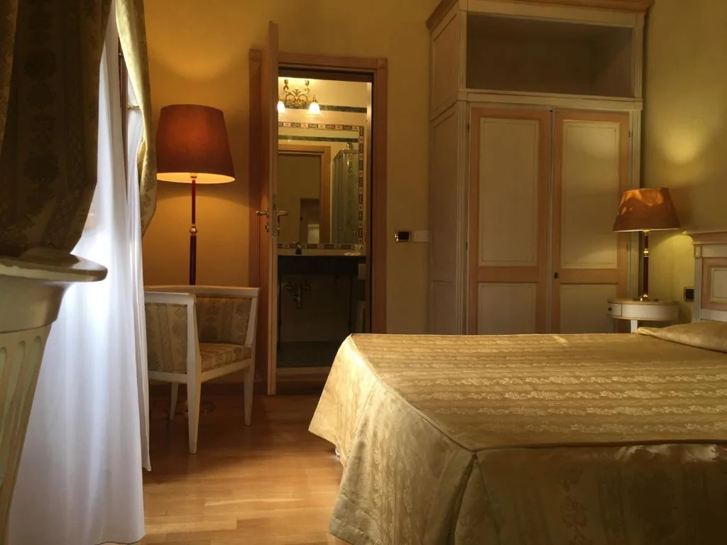 Camera Tripla — Hotel Bigallo