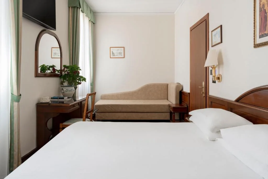 Camera Tripla — Hotel Boccaccio