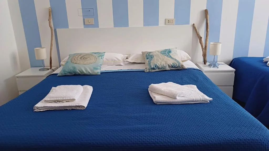 Camera Tripla — Hotel Canarco