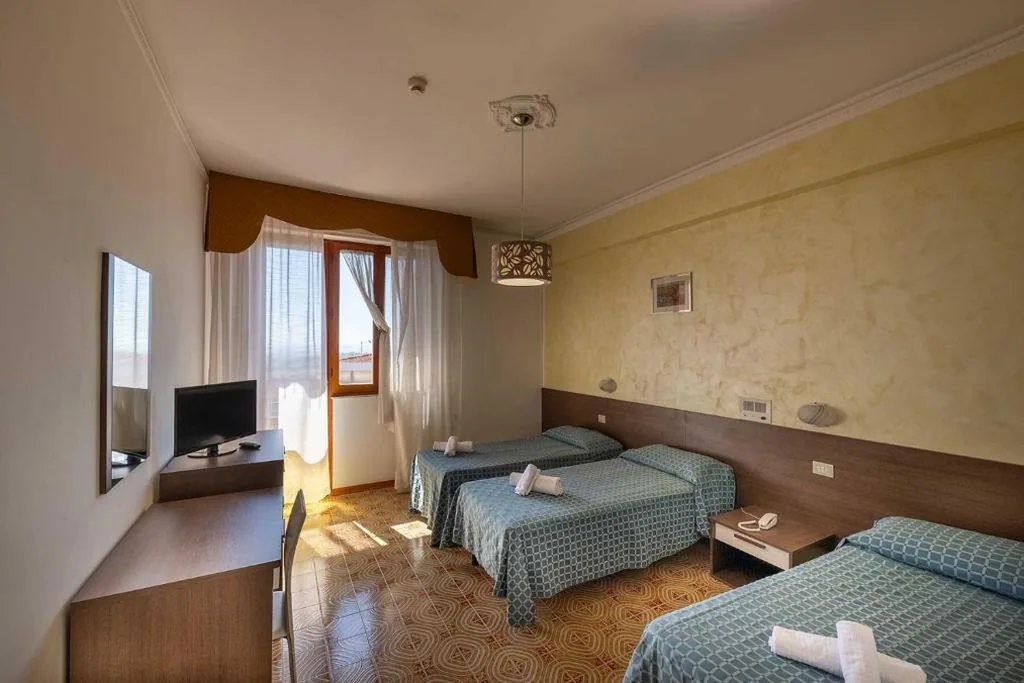 Camera Tripla — Hotel Cristallo – Chianciano Terme