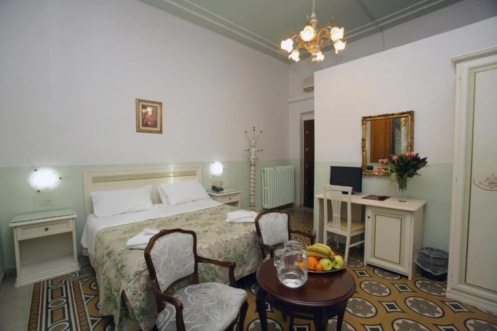 Camera Tripla — Hotel Desirèe