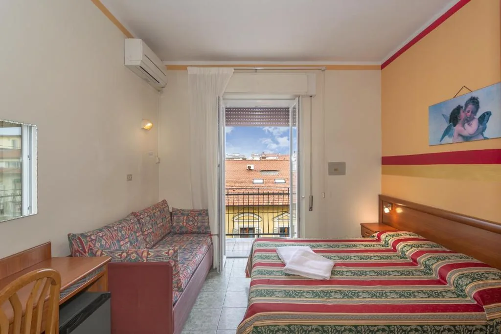 Camera Tripla — Hotel Dolly