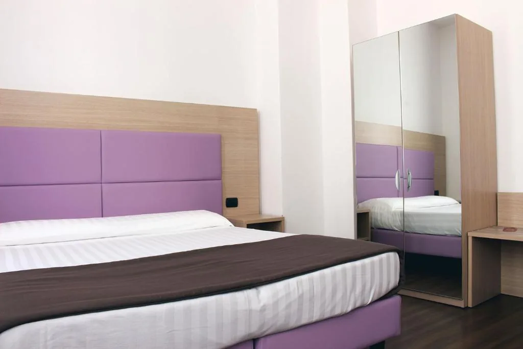 Camera Tripla — Hotel Esperanza