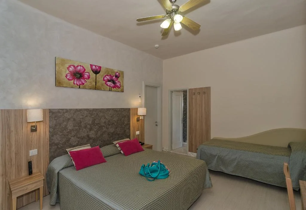 Camera Tripla — Hotel Giardino
