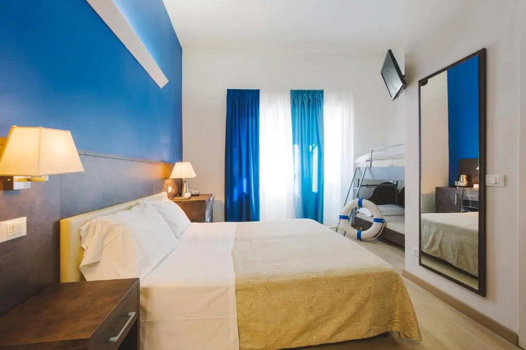Camera Tripla — Hotel Giulia