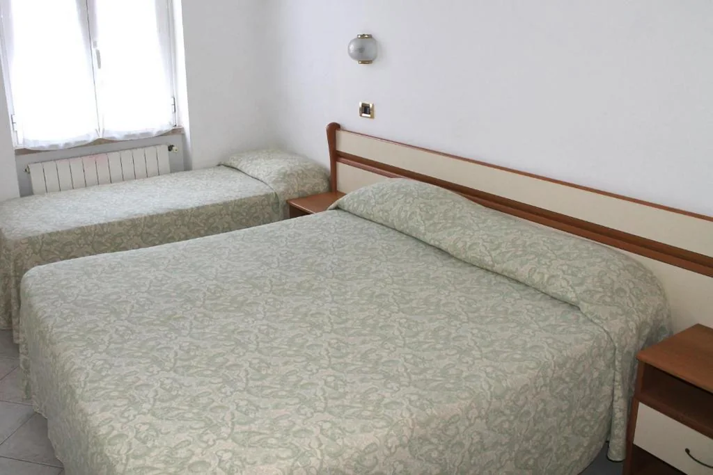 Triple Room — Hotel I 4 Assi