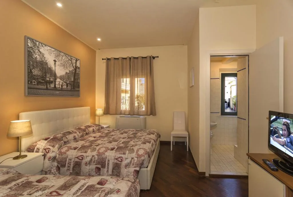Triple Room — Hotel Il Giardino