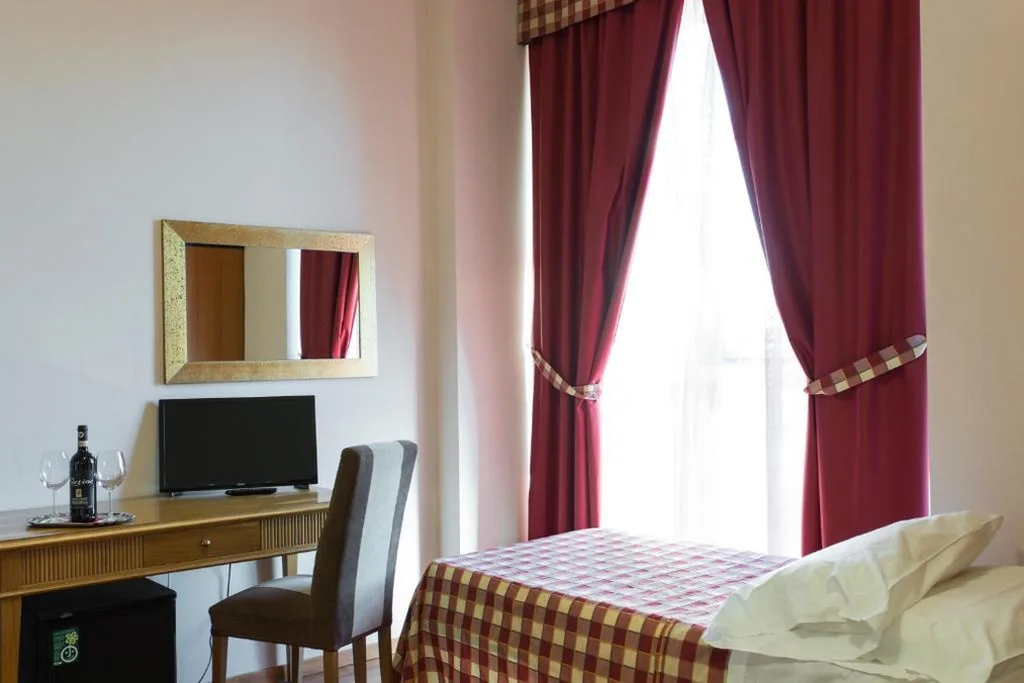 Triple Room — Hotel Il Giardino