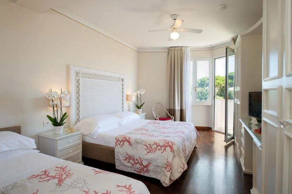 Triple Room — Hotel Il Negresco