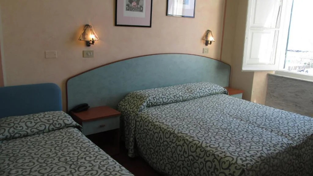 Triple Room — Hotel Italia