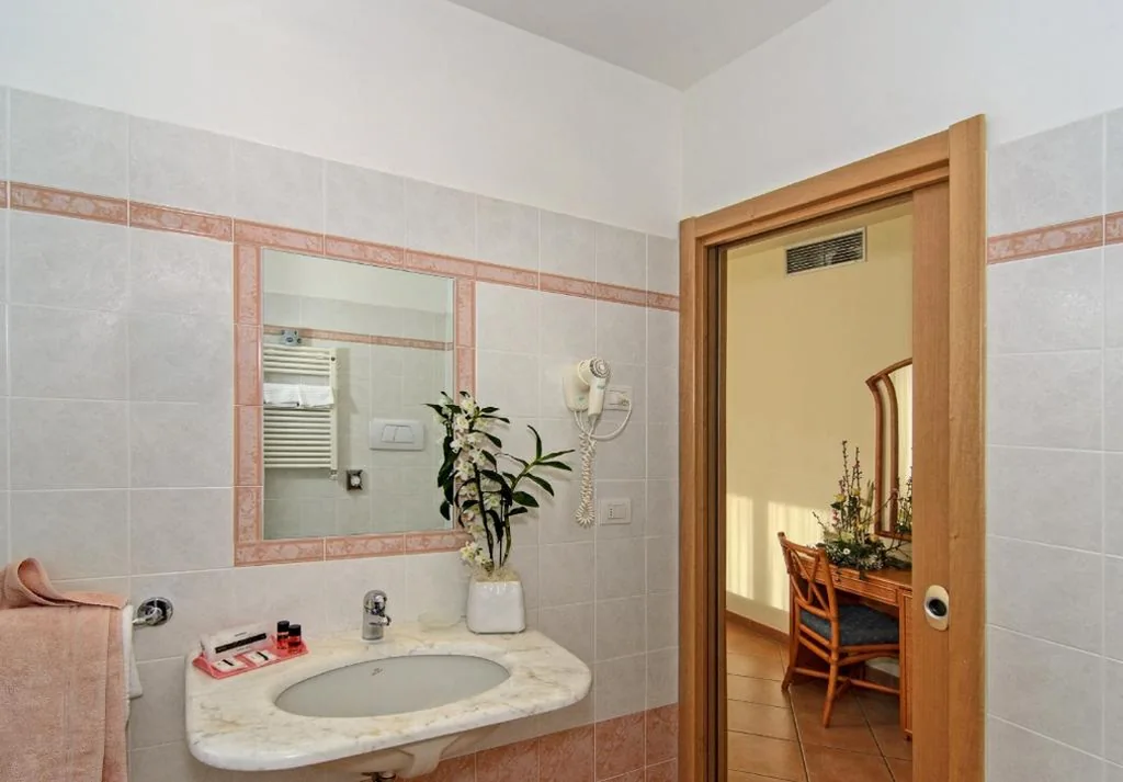 Triple Room — Hotel Katy