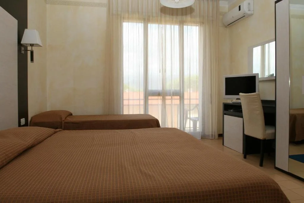 Camera Tripla — Hotel La Palma
