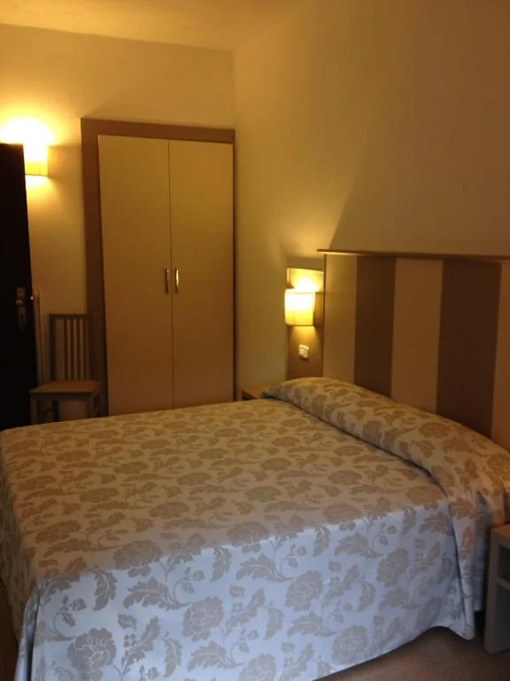 Camera Tripla — Hotel Lucerna