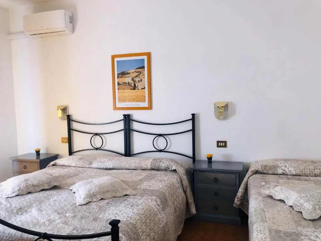 Camera Tripla — Hotel Marvin