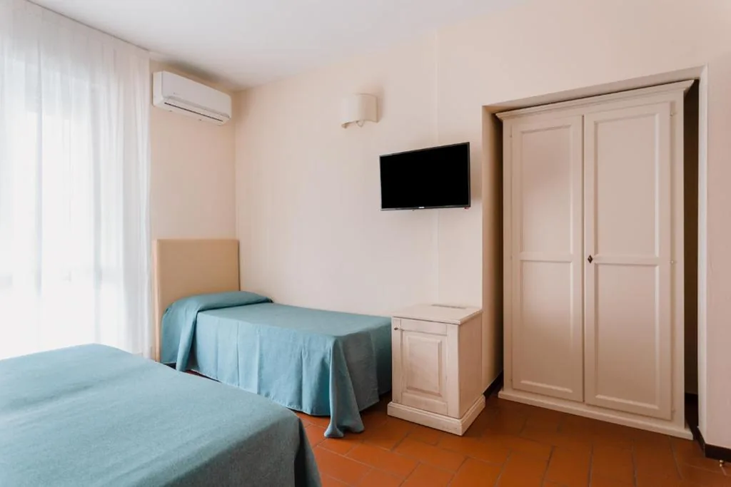 Camera Tripla — Hotel Milton