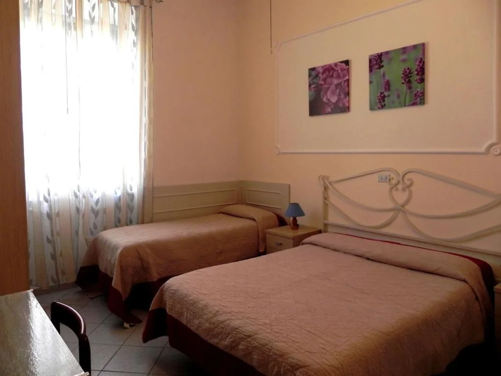 Triple Room — Hotel Ondina