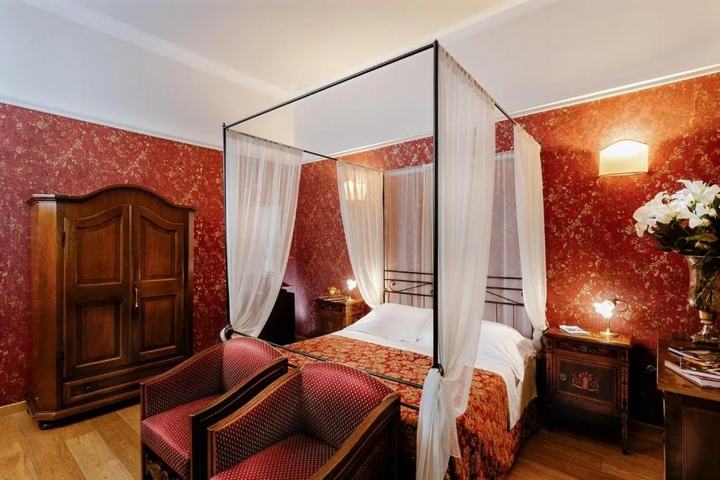 Triple Room — Hotel Palazzo dal Borgo