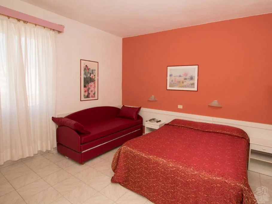 Camera Tripla — Hotel Regina