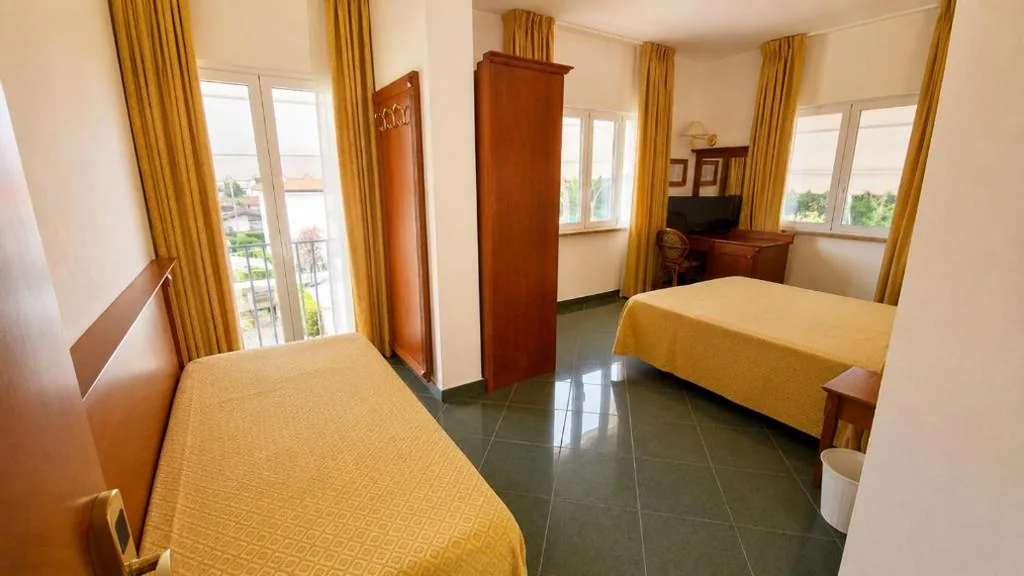 Triple Room — Hotel Residence Villa Marzia