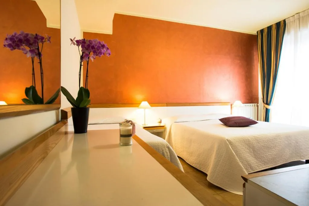 Triple Room — Hotel Roma