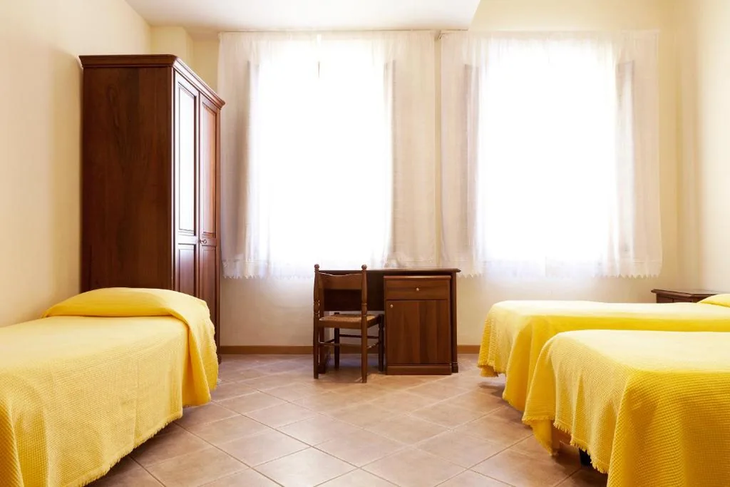 Camera Tripla — Hotel Savoia e Campana