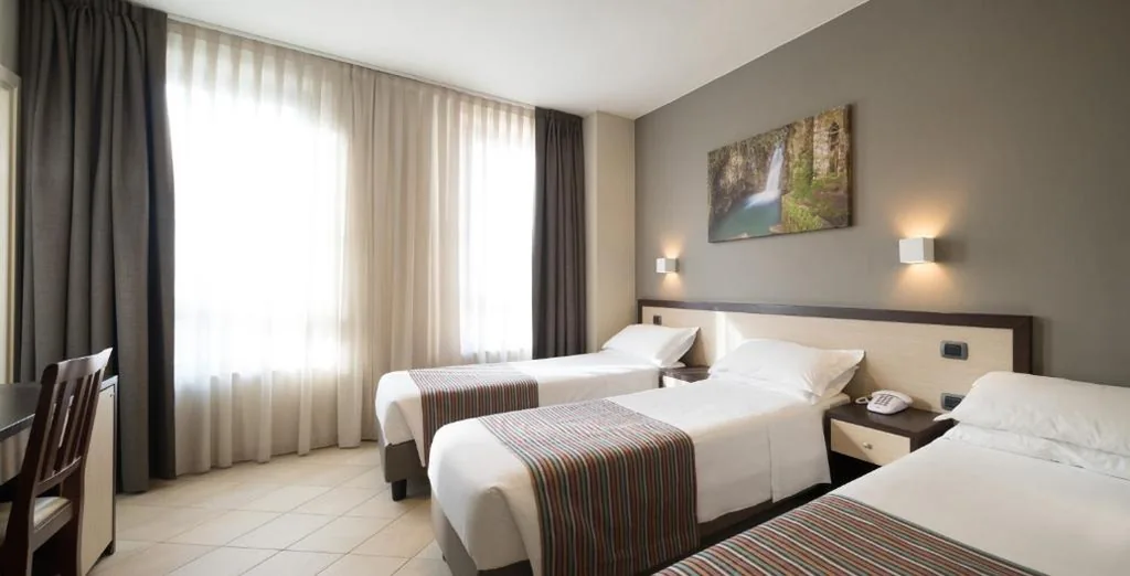 Camera Tripla — Hotel Spinelli