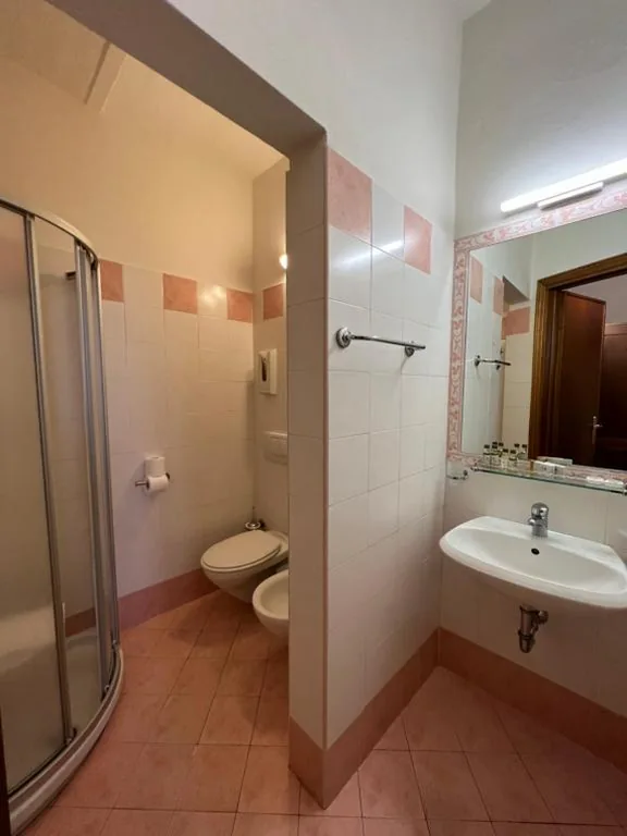 Triple Room — Hotel Villa Benvenuti