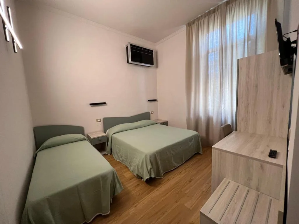 Camera Tripla — Hotel Villa Primavera