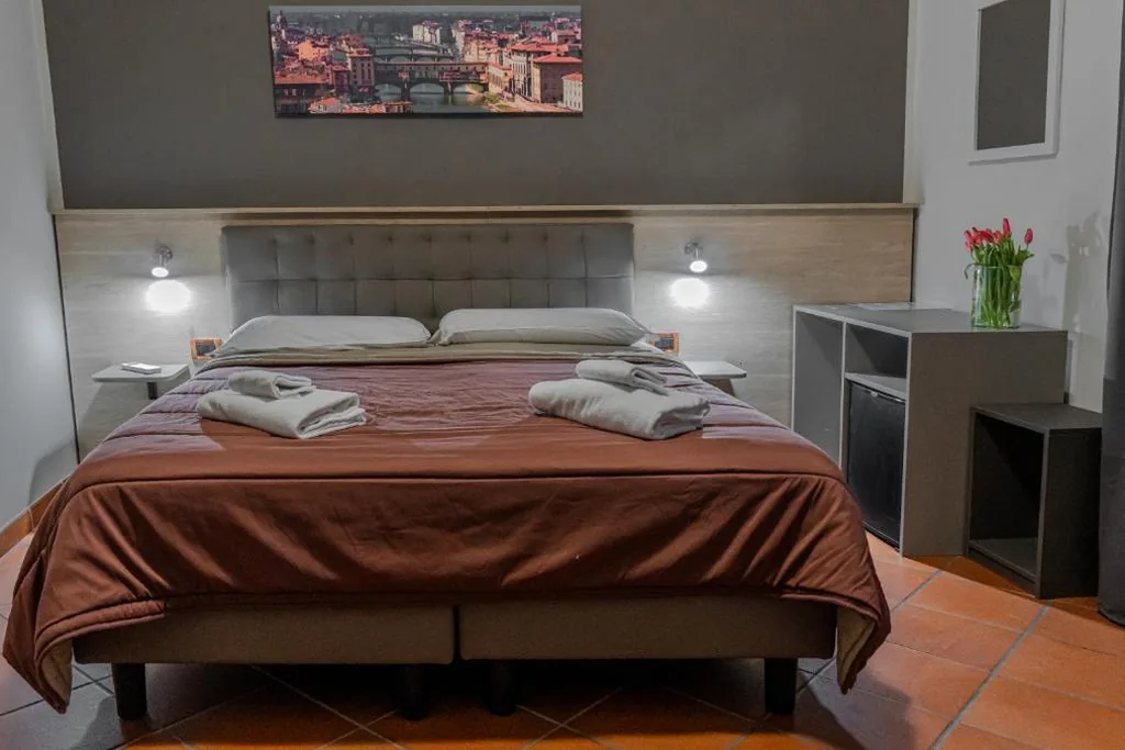 Triple Room — La Rosa Di Firenze B&B