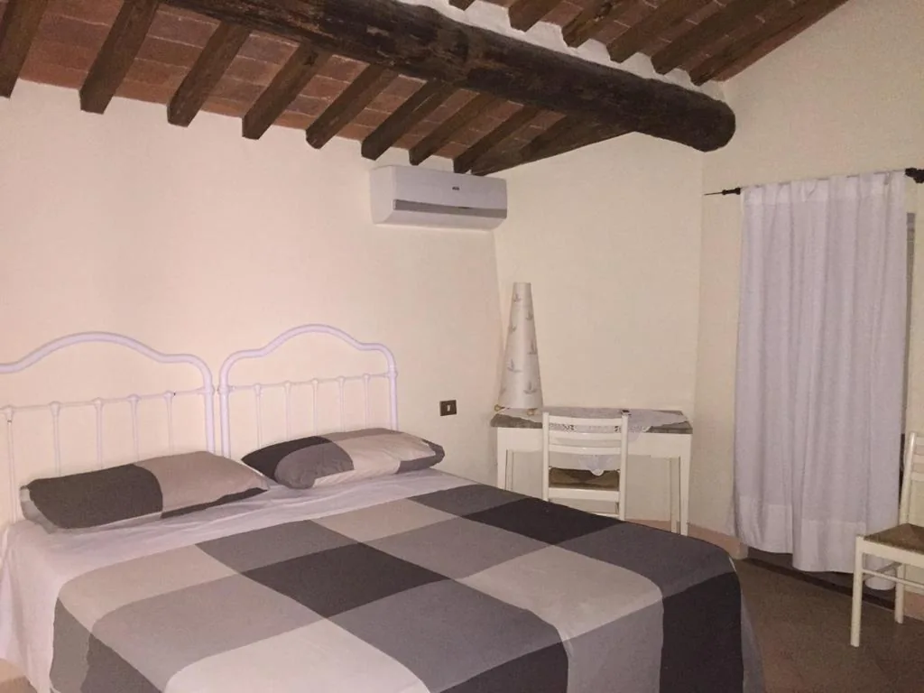 Triple Room — Locanda Petrella