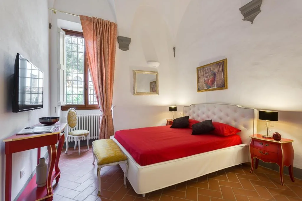 Luxury Triple Room — Residenza d’Epoca Galleria dell’Accademia