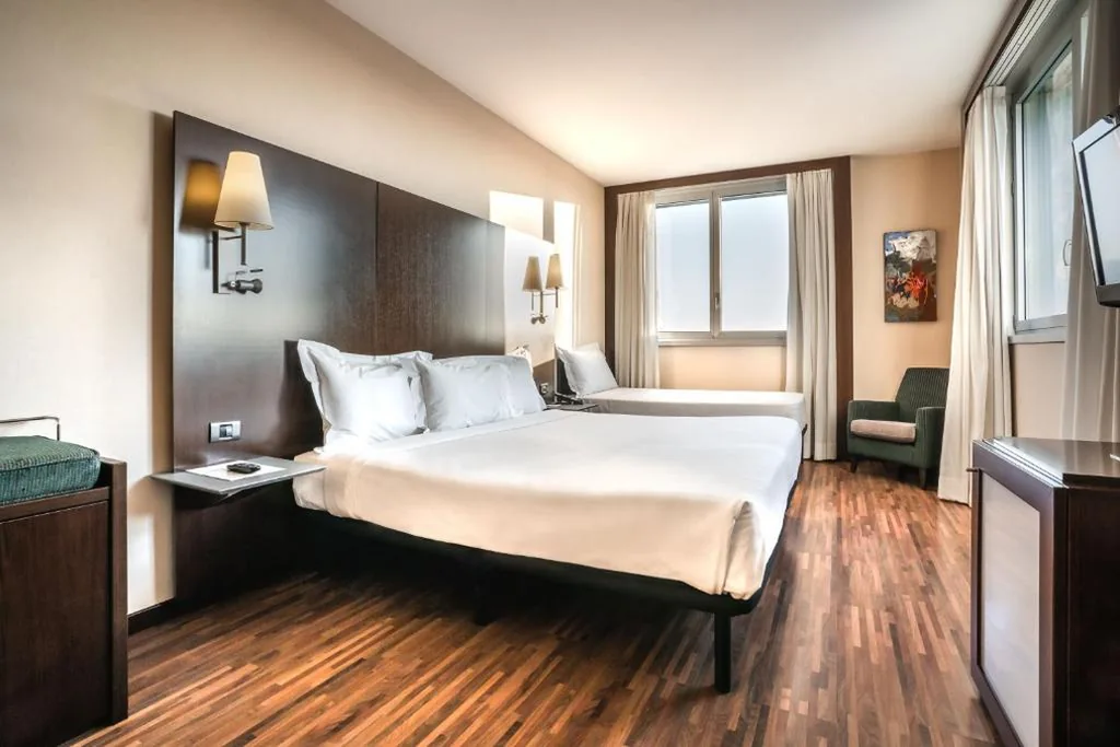 Camera Tripla — Max Hotel Livorno