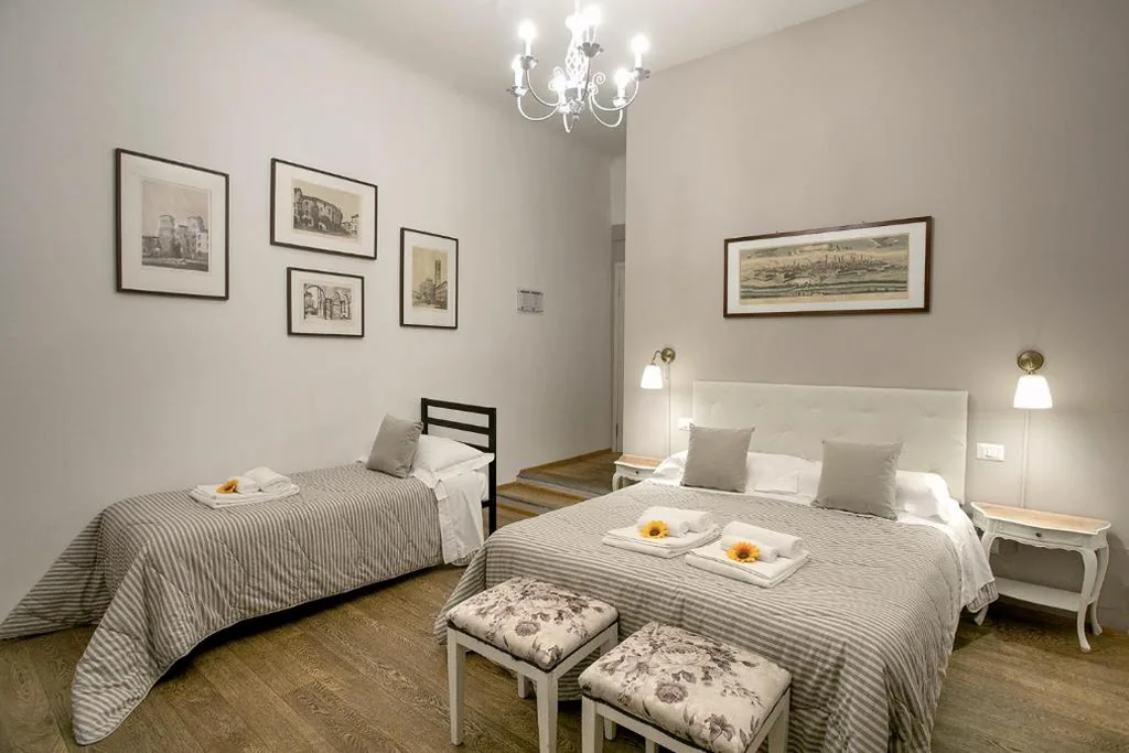 Triple Room — Residenza Centro Storico