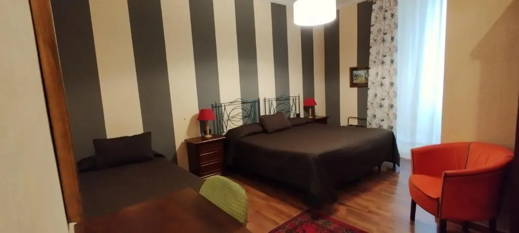 Triple Room — Soggiorno Michelangelo